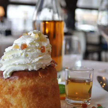 Le Berry Saint-nazaire Отель Сен-Назер