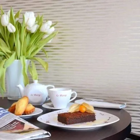 Le Berry Saint-nazaire Отель Сен-Назер