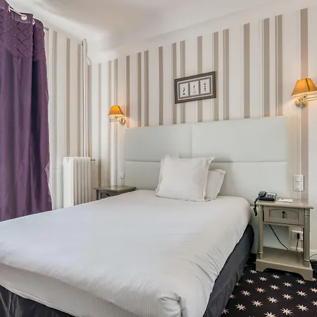 Le Berry Saint-nazaire 3* Сен-Назер