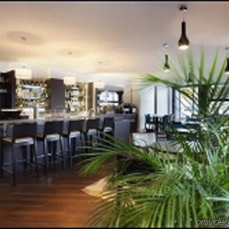 Le Berry Saint-nazaire Hotel