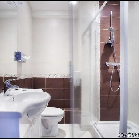 Hotel Le Berry Saint-nazaire